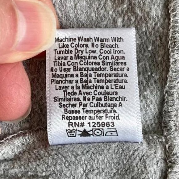 🧘🏼♀️2x HP!🧘🏼♀️ Beyond Yoga Heather Gray V-Neck Sweatshirt w/ Black Tie - Picture 5 of 7